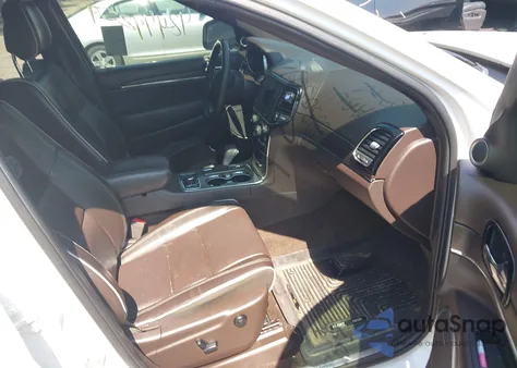 2019 Jeep Grand Cherokee Overland 4X4 из США, поврежденный, VIN 1C4RJFCG0KC646592